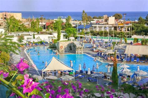 SUN PALACE HOTEL (Rhodes/Faliraki) .